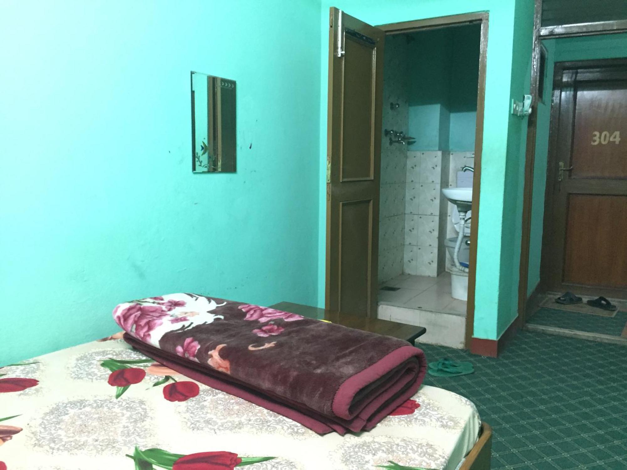 Hotel New Basuki Private Limited Tokha Екстер'єр фото